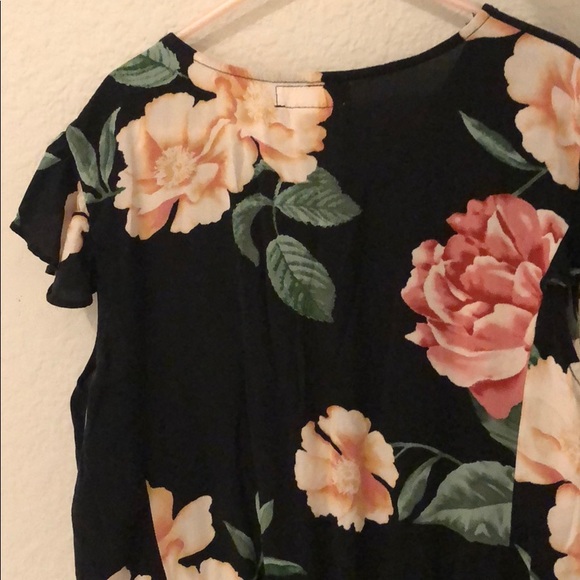 girls romper - Picture 2 of 4